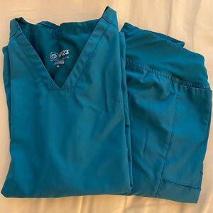 WonderWink Teal Scrub Set